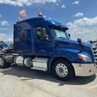 2021 Freightliner Cascadia 126