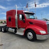 2021 Peterbilt 579 Sleeper Truck