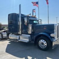 2022 Peterbilt 389 Raised Roof Sleeper