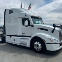2024 Peterbilt 579 Raised Roof Sleeper