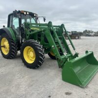 2010 JOHN DEERE 7530 PREMIUM Agriculture Tractor