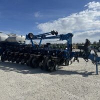 2014 KINZE 4900 Planter