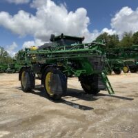 2020 John Deere R4045 Sprayer 1,719 h